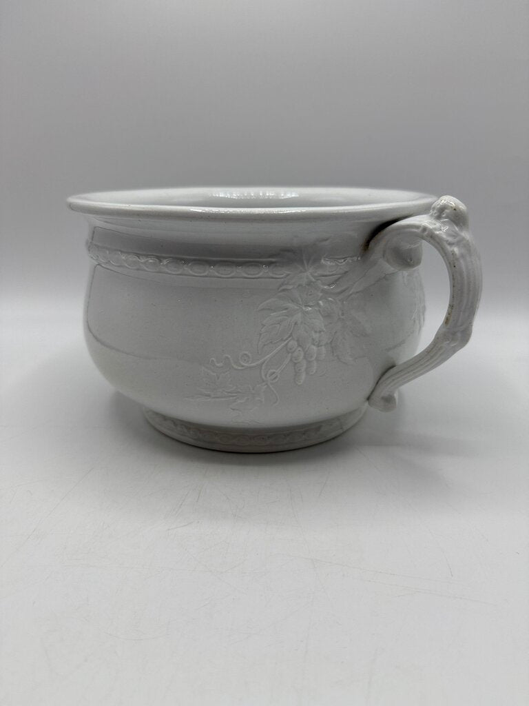 VTG White Ironstone Chamber Pot Grapevine Motif France /ro