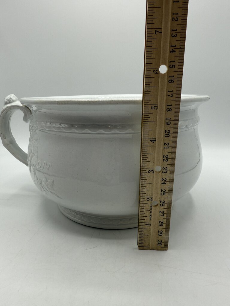 VTG White Ironstone Chamber Pot Grapevine Motif France /ro