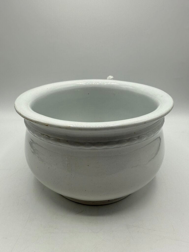 VTG White Ironstone Chamber Pot Grapevine Motif France /ro