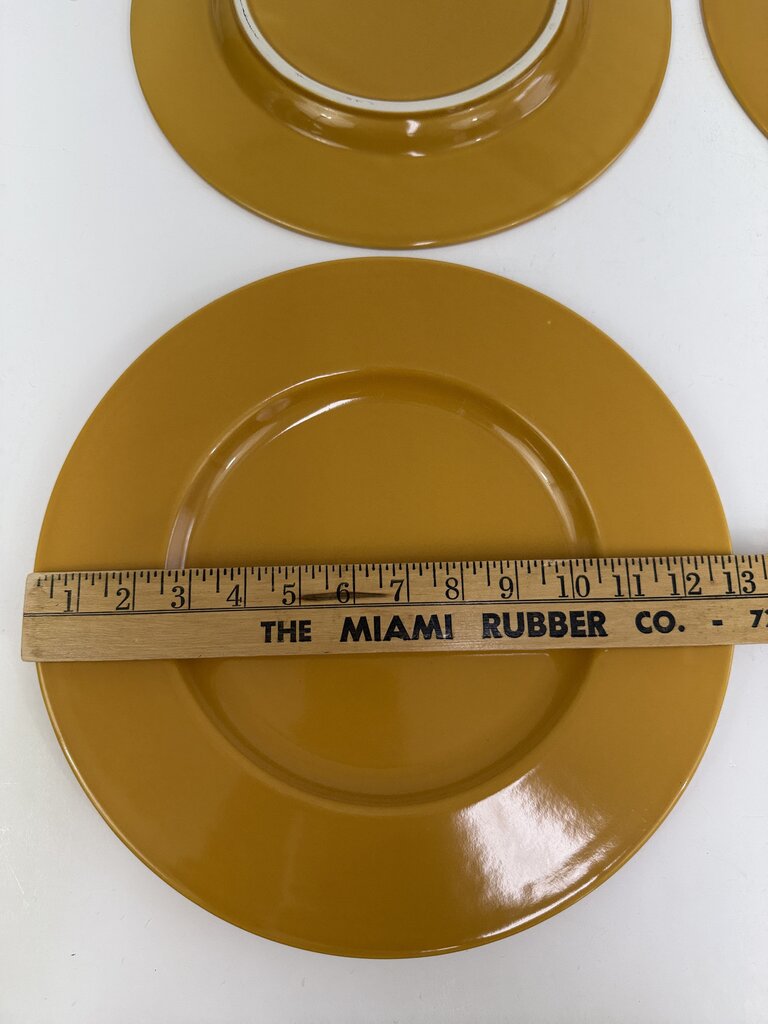 Williams-Sonoma Charger Plate Dijon Yellow Set of 4 /rb