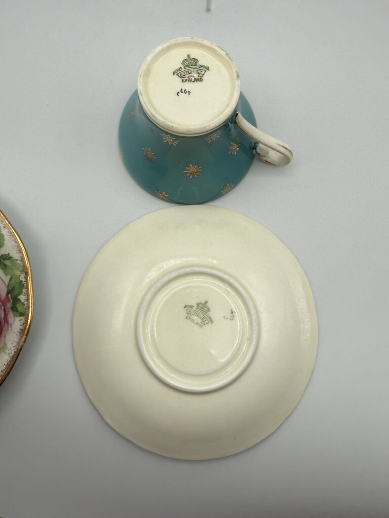 2 Fine Bone China Tea Cup & Saucer Set Made in England /rb