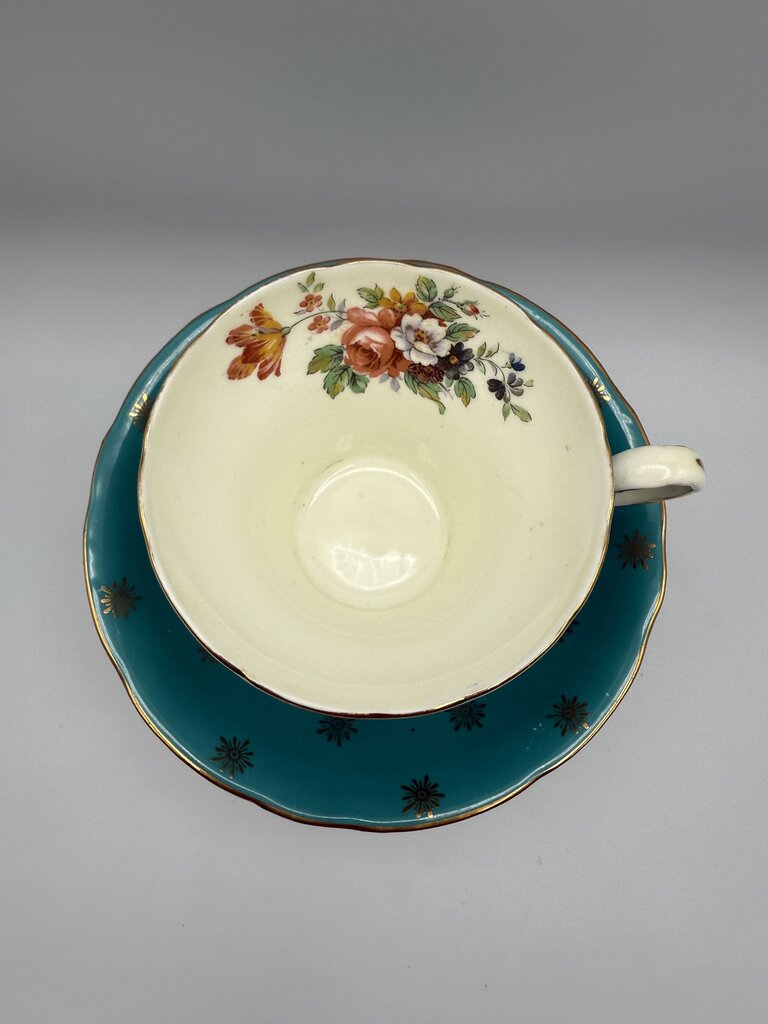 2 Fine Bone China Tea Cup & Saucer Set Made in England /rb