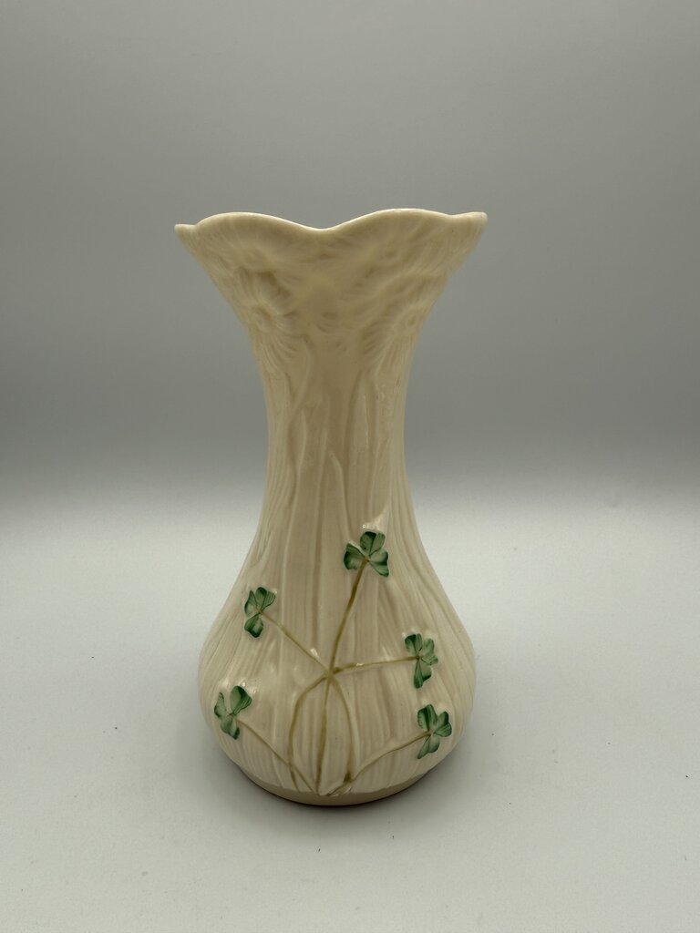 VTG Belleek Shamrock Daisies Porcelain Bud Vase 6” Brown Stamp /ro