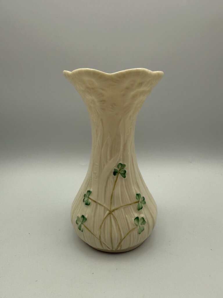 VTG Belleek Shamrock Daisies Porcelain Bud Vase 6” Brown Stamp /ro