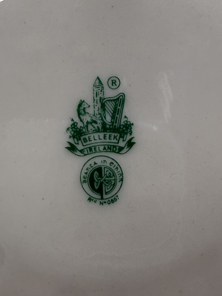 Belleek Ireland Shell Pattern Double Handle Serving Plate Green Mark /ro