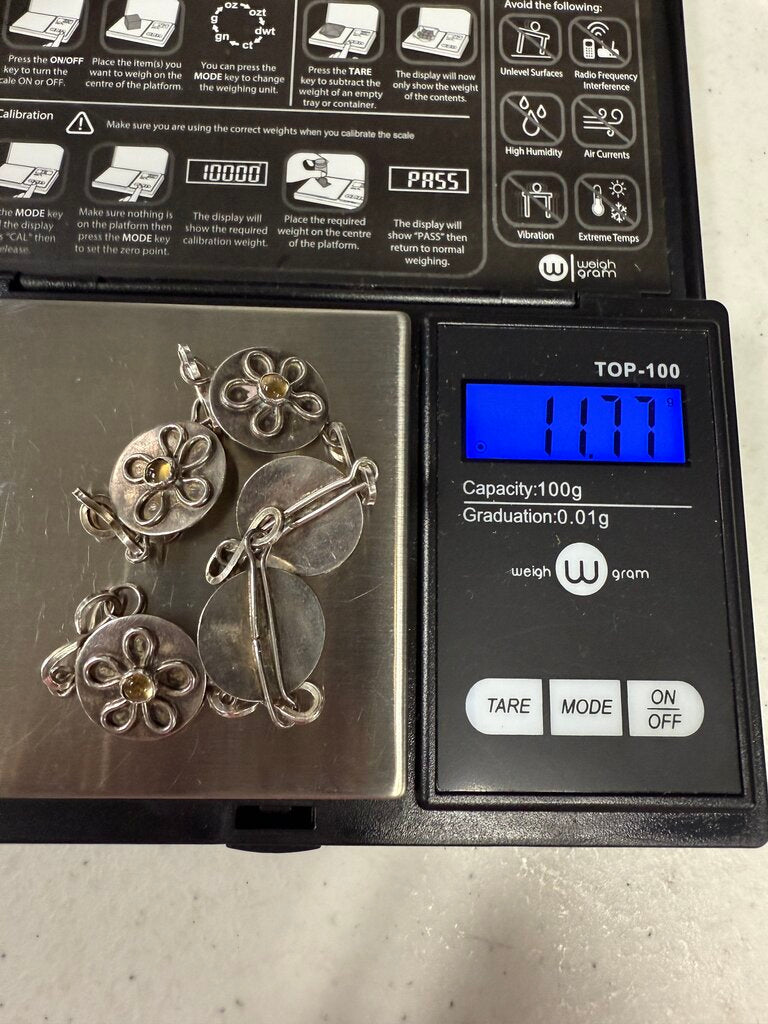 Unique Daisy Flower Sterling Silver Bracelet /ro