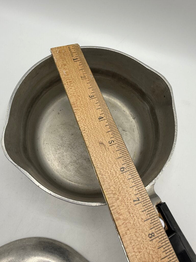 VTG GHC Magnalite 2 Quart Sauce Pan w/Lid Double Spout /rw