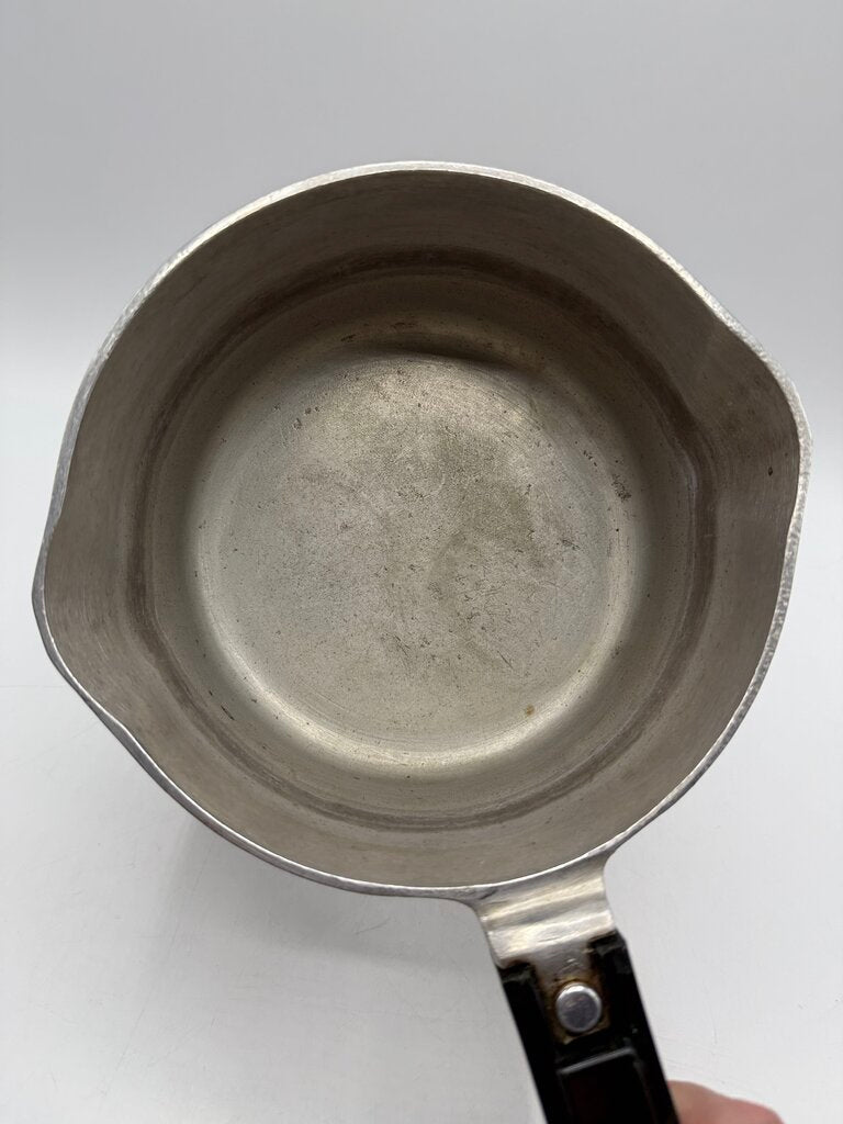 VTG GHC Magnalite 2 Quart Sauce Pan w/Lid Double Spout /rw