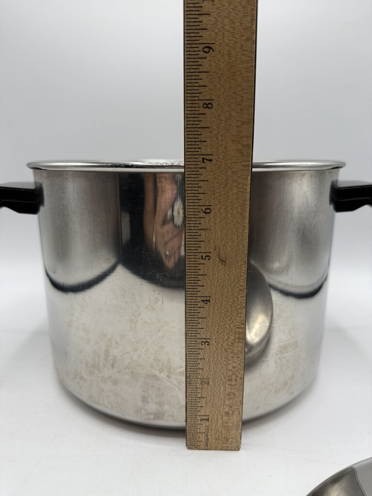 Farberware 18/10 StainlessSteel Stock Pot 8 Quart /rw