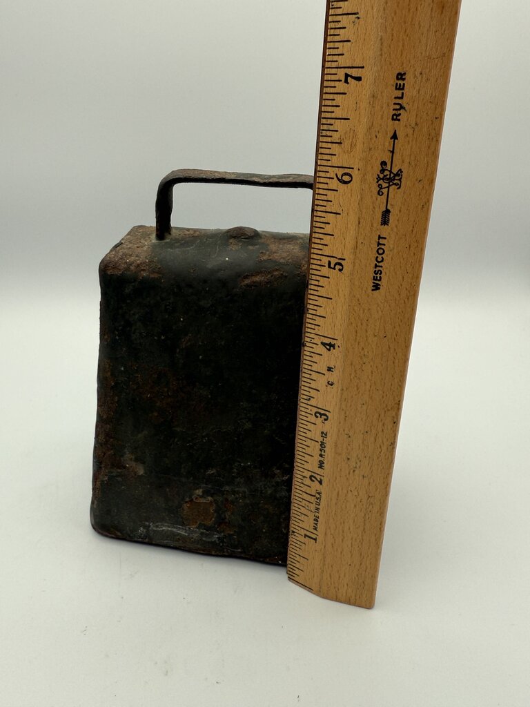 Large Primitive Antique Folded & Riveted Cow Bell w/Clapper /ro