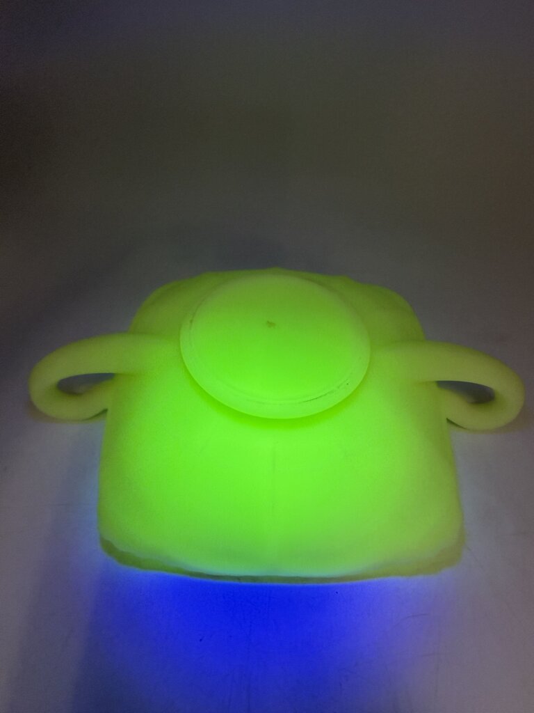 Fenton Custard Butterfly Uranium Glass Double Handle Dish /ro