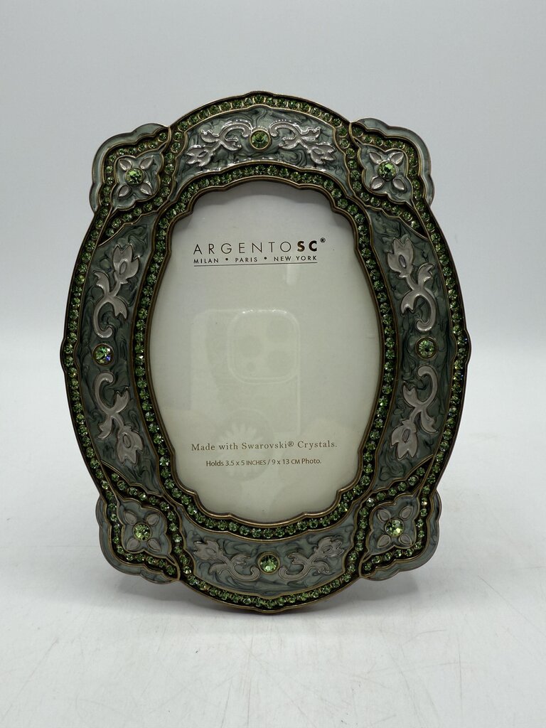 Argentine SC Photo Frame w/ Swarovski peridot green Crystal 3.5” x 5” Vertical /ro