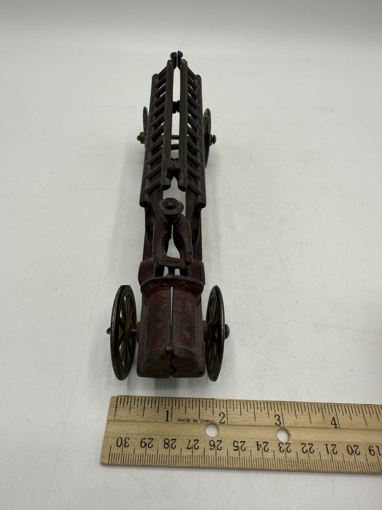 Vintage Antique Cast Iron Toy Firetruck w/Driver 7.5” /ro