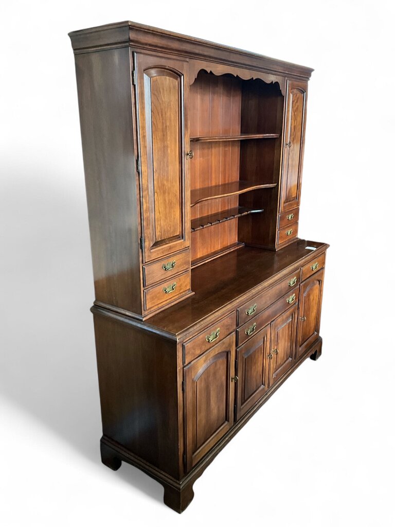 Plate Hutch