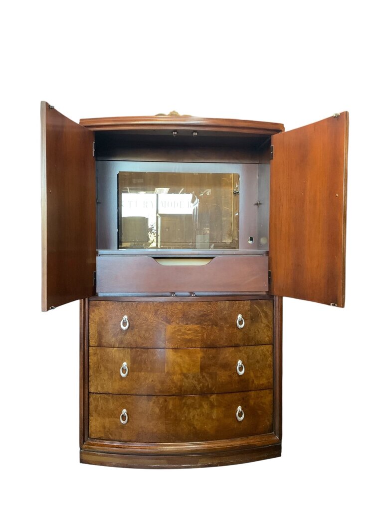 Thomasville Wardrobe