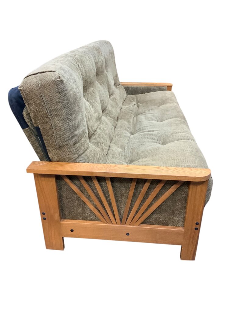 Green Cushion Futon