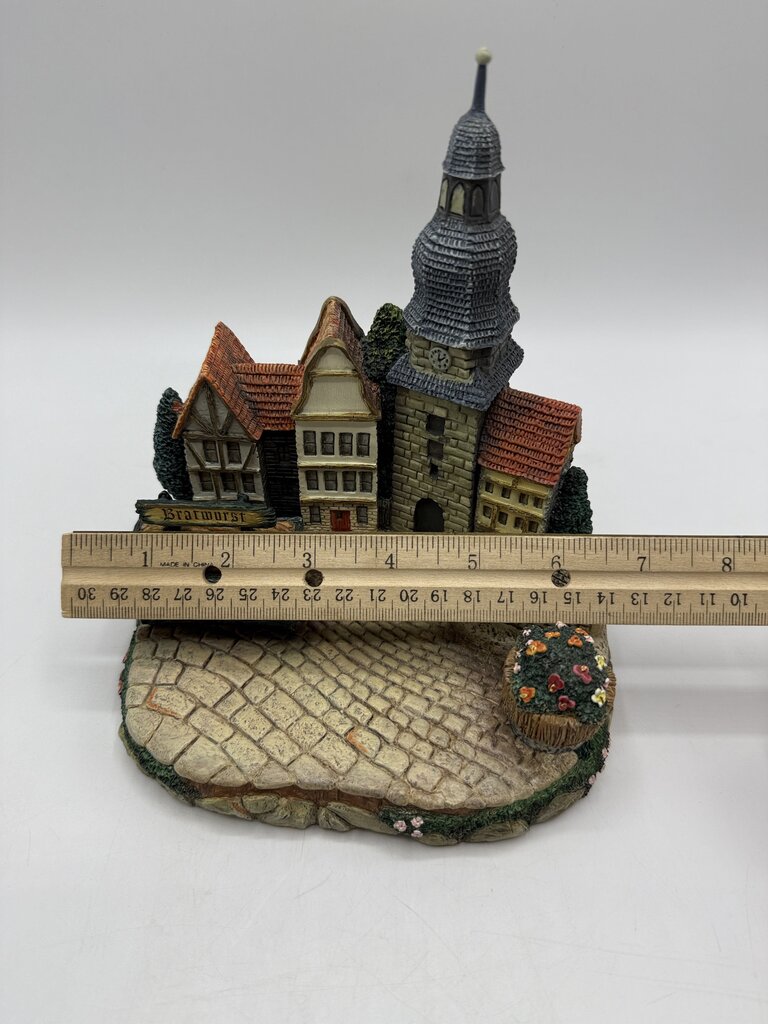 Goebel Hummelscapes “Around The Town” 1996 #939-D /rw