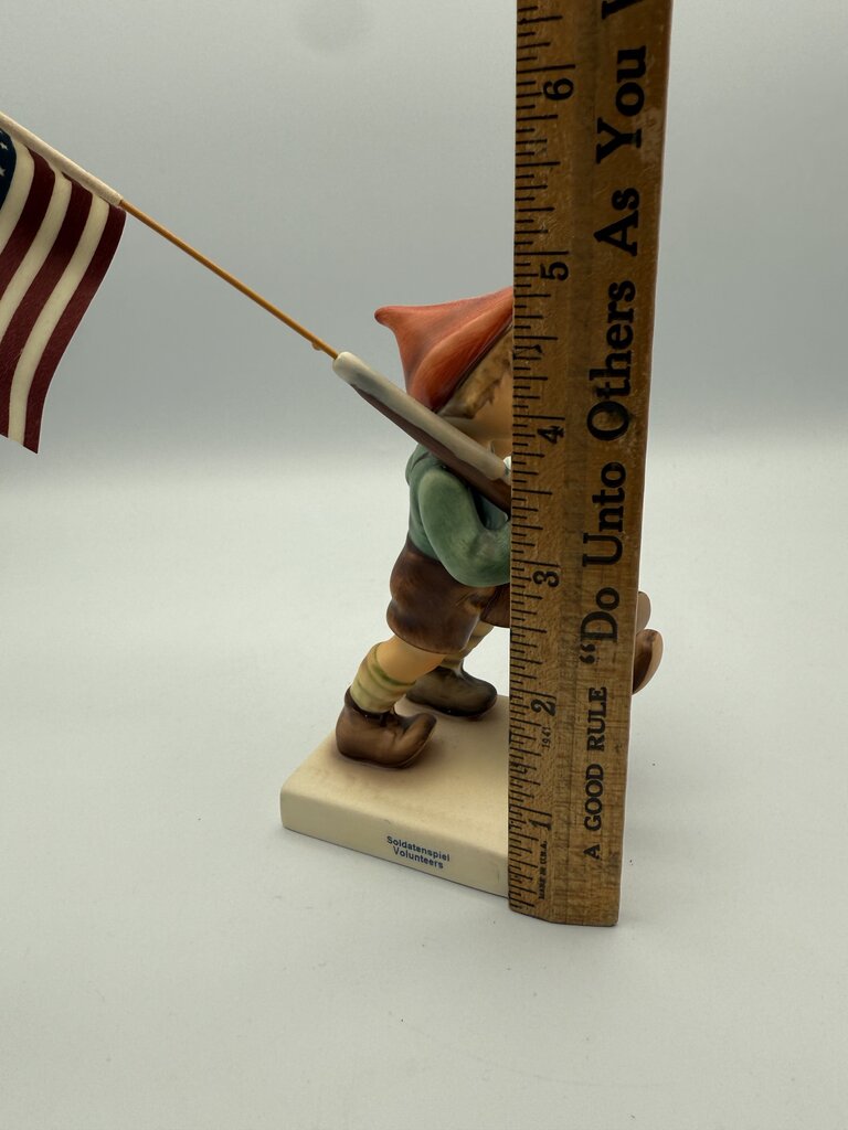 VTG Hummel Goebel Figurine “Volunteers” Germany /roh