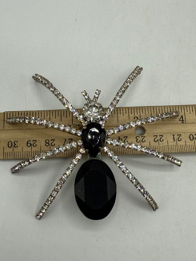 Vintage Black & Clear Rhinestone Tarantula Spider Brooch /ro