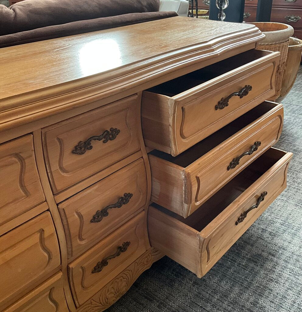 9 Drawer Dresser, Bombay Style