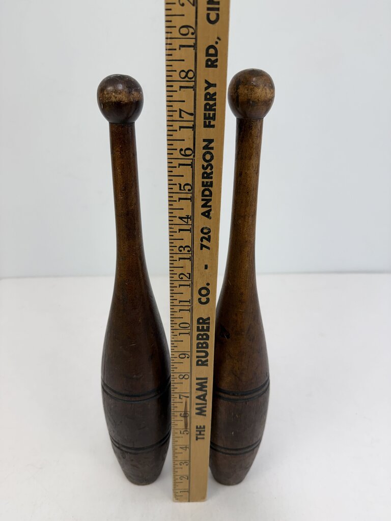 Vintage Two Wood Circus Juggler’s Bowling Pins 18.5” Tall /rw