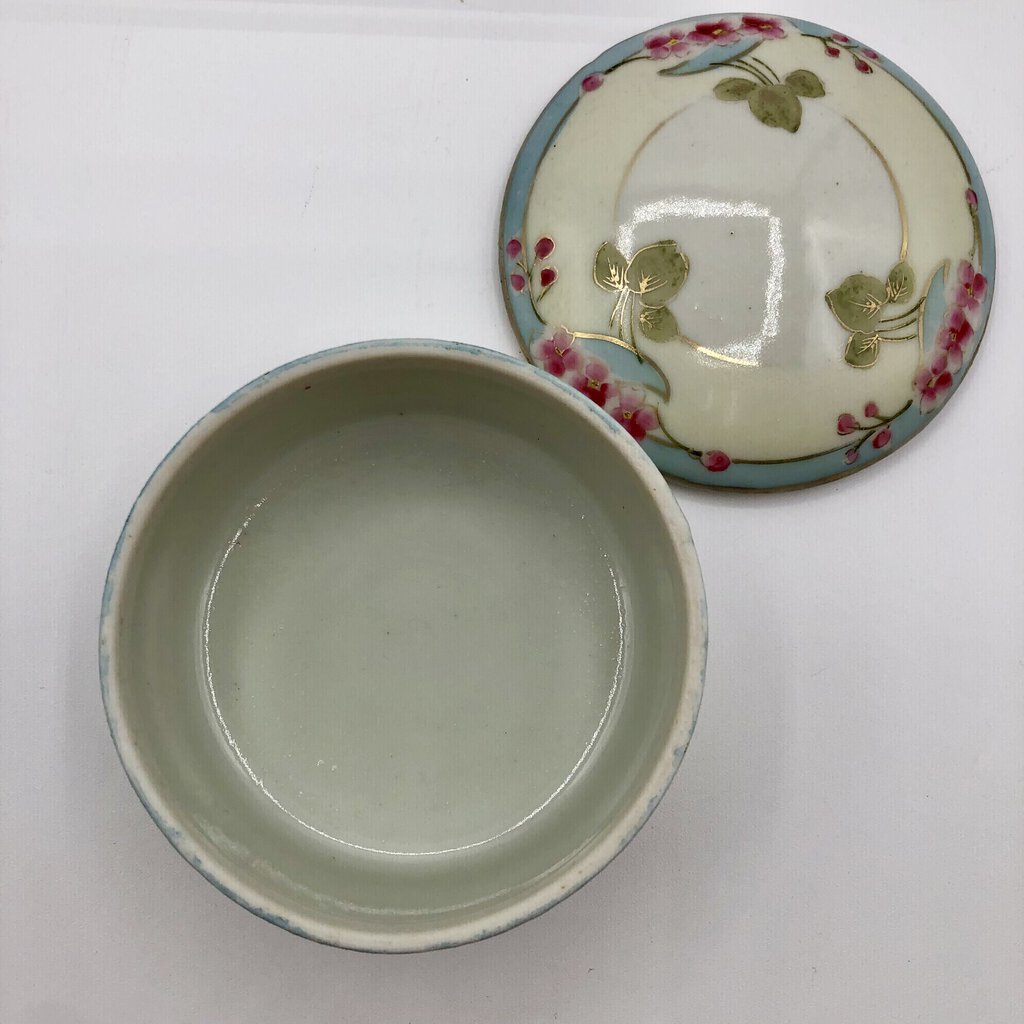 Antique Nippon Porcelain Footed Round Trinket Box w/ Lid /b