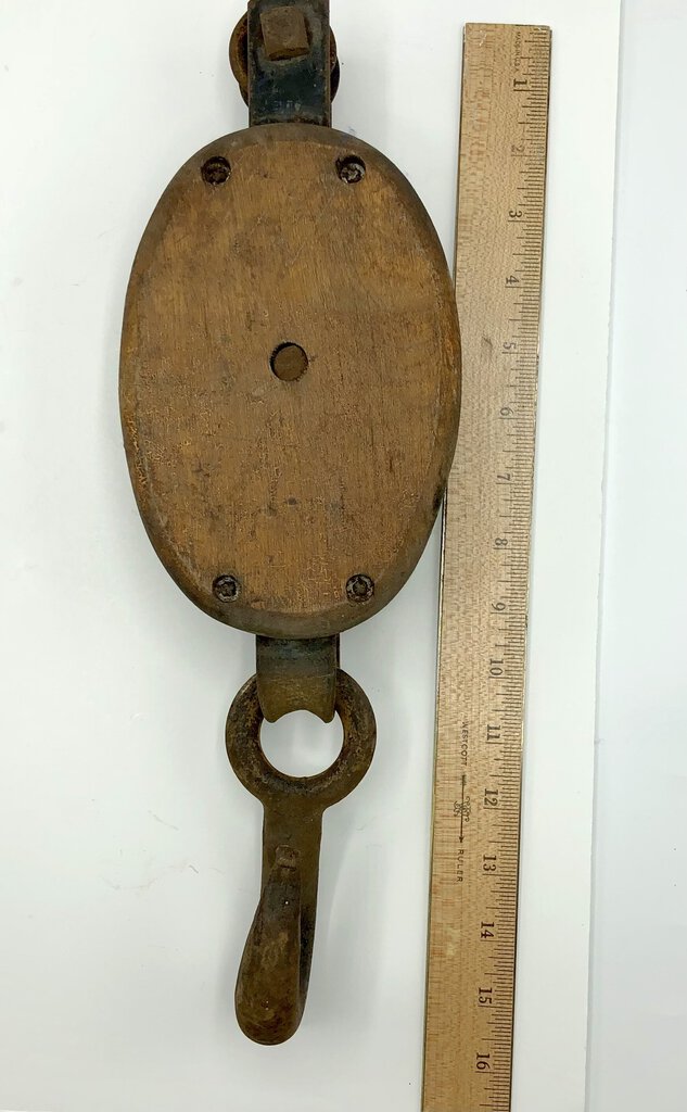 Antique Wooden Block & Tackle Pulley w/ Hook /b