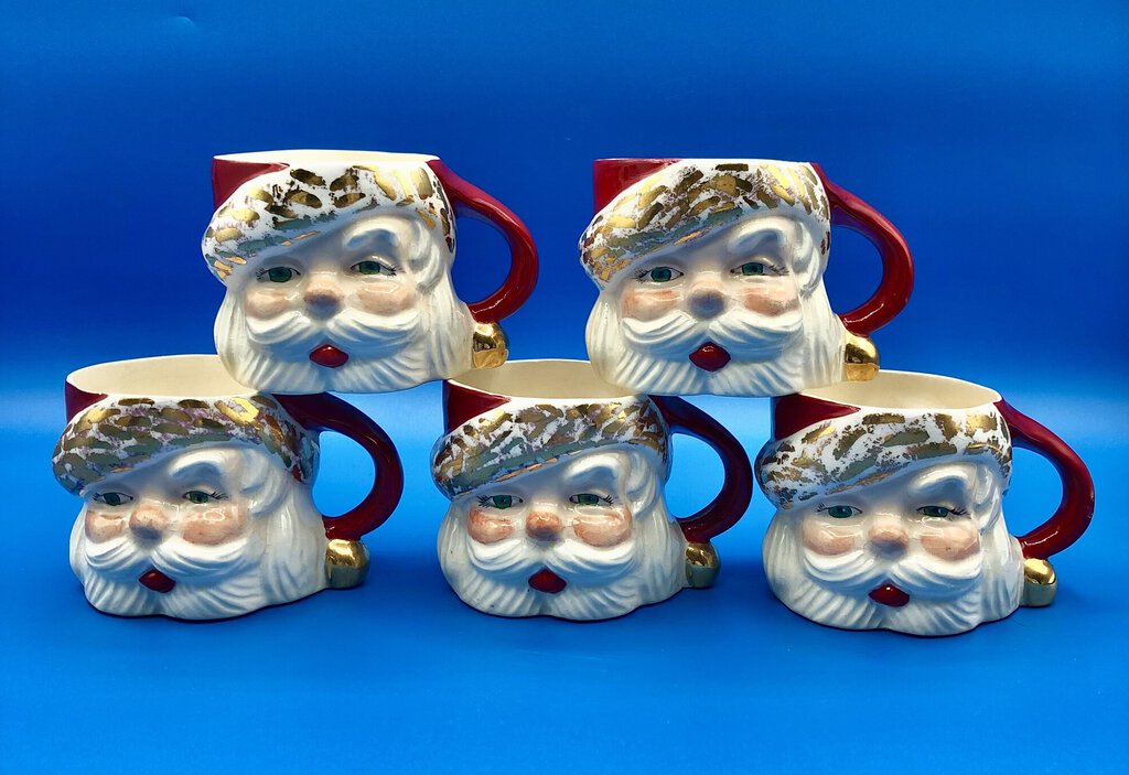 Vintage Set of 5 Santa Claus Mugs /b