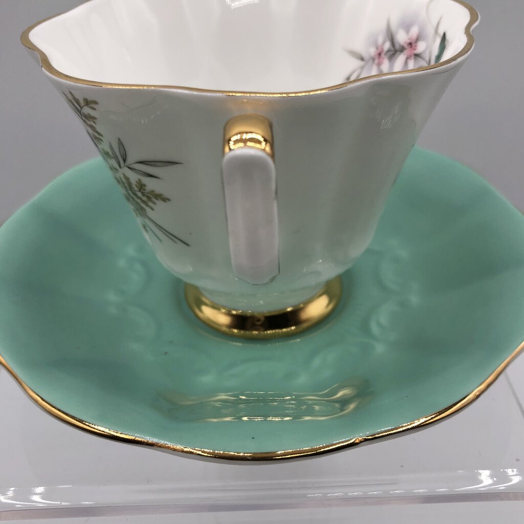 Vintage Queen Anne “Louise” Bone China Teacup & Saucer /b