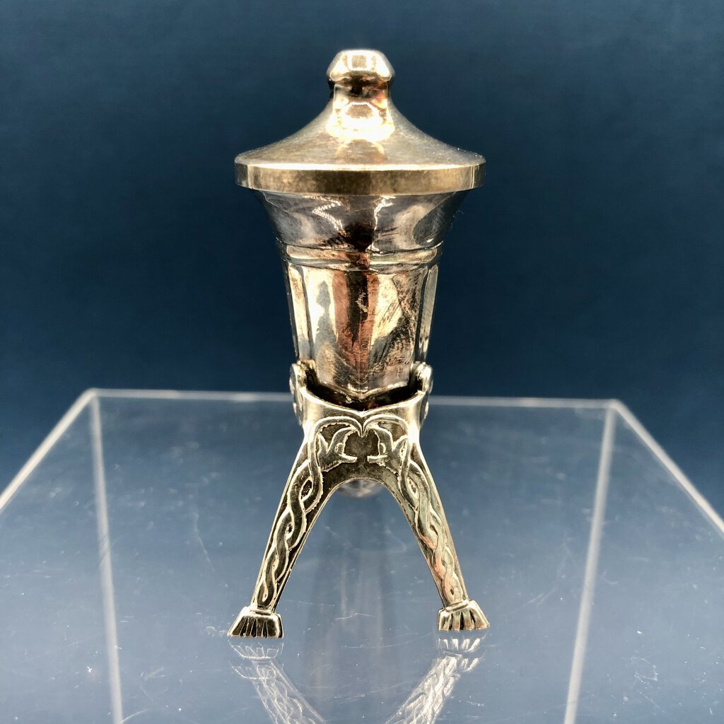 Sterling Silver Sweden Horn Shaped Pepper Pot Shaker /b