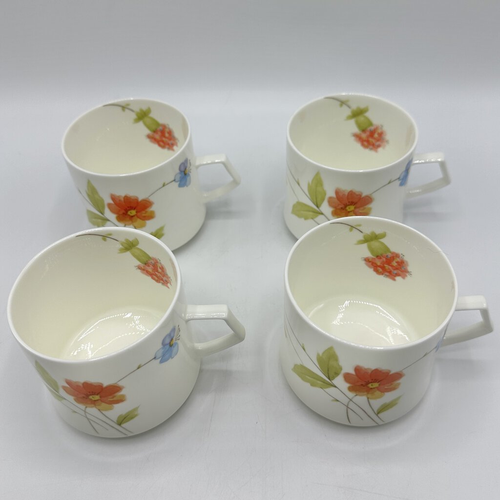 4 Vintage Mikasa JUST FLOWERS Bone China Cup and Saucer Sets /cb