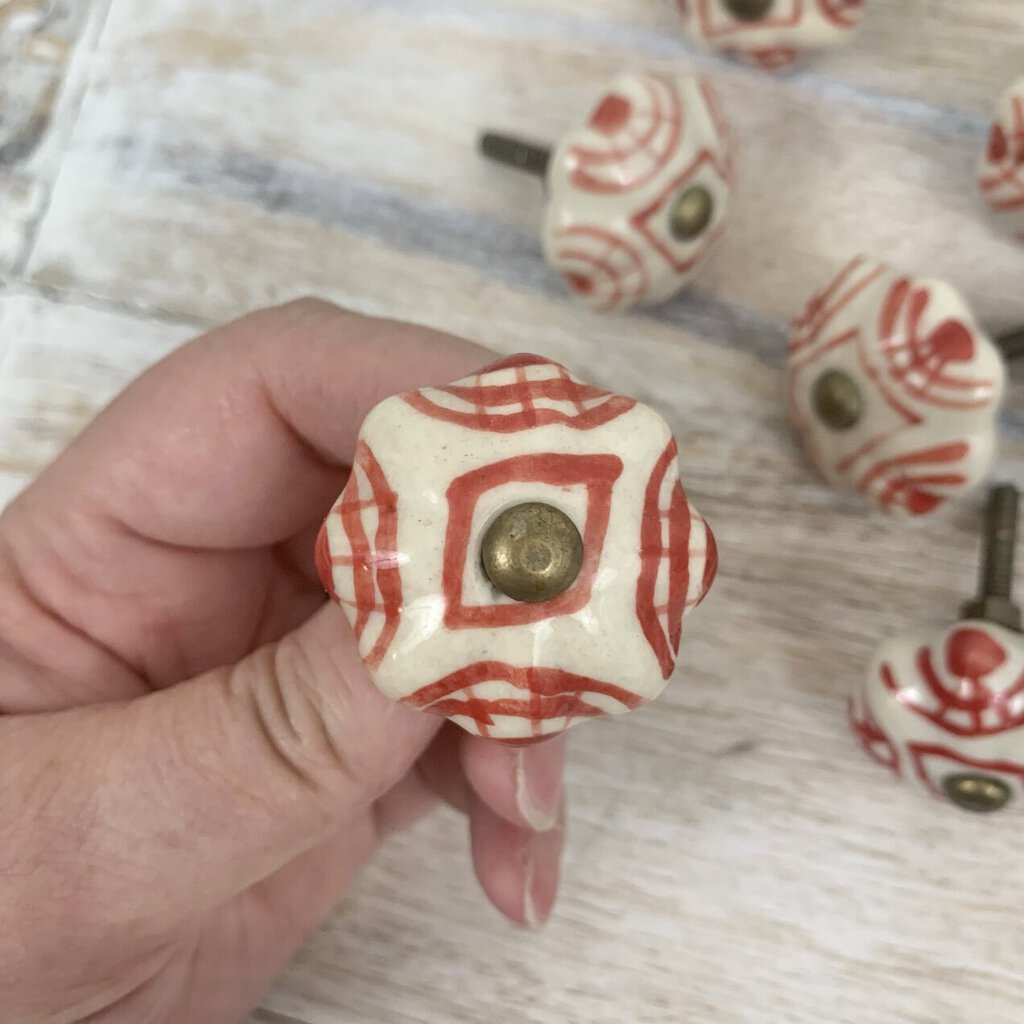 Set Of 11 Unique Vintage Hand-painted Ceramic Knobs /cb