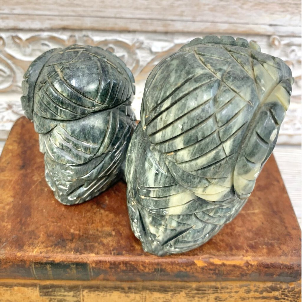 Vintage Carved Soapstone Pair of Owls Figurine /cb