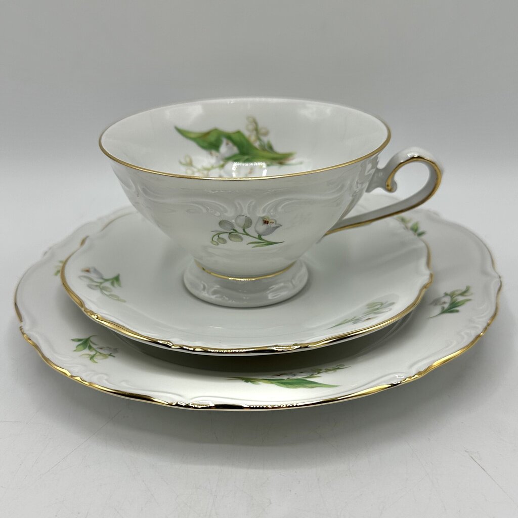 Vintage Winterling Bavaria LILLY 3 Piece Afternoon Tea Set-Footed Teacup, Saucer and Dessert Plate Germany /cb