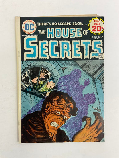 Vintage DC Comics: The House of Secrets Issues 120 & 121 - 1974 /so