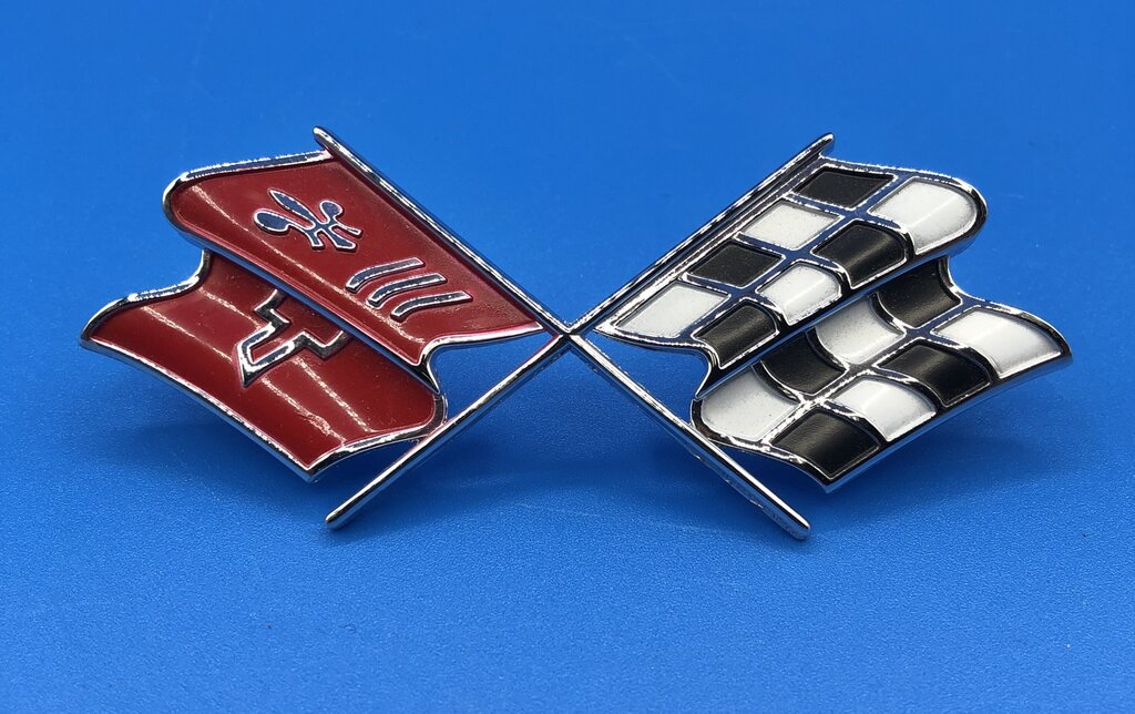 Original 1968 - 1972 Corvette Front Nose X Flag Emblem Detroit Made /b