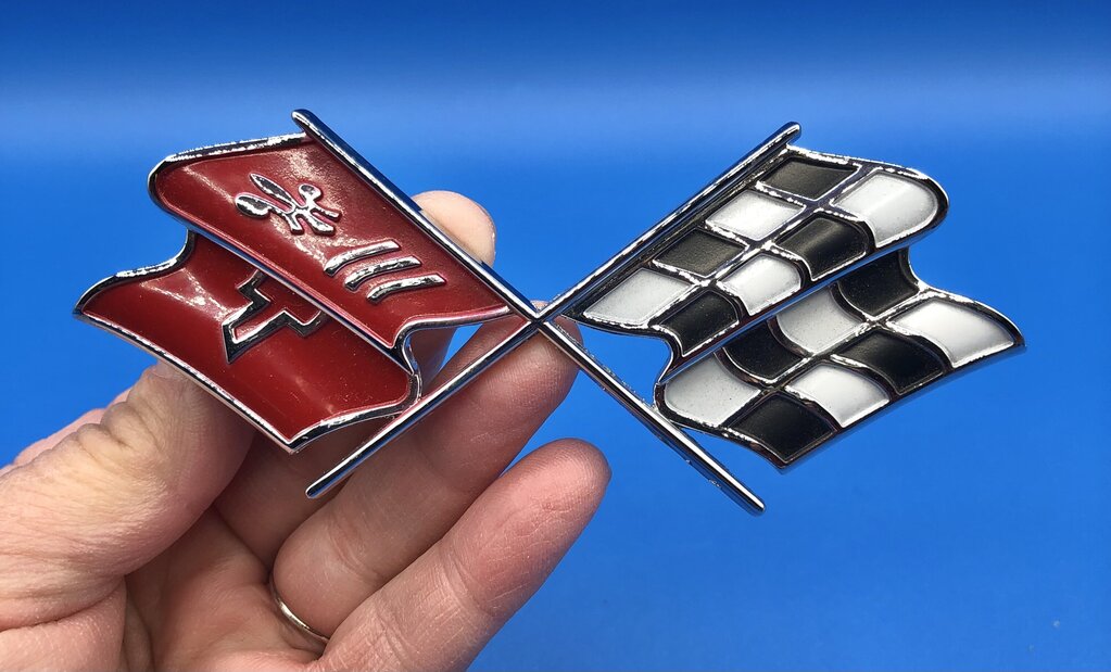 Original 1968 - 1972 Corvette Front Nose X Flag Emblem Detroit Made /b