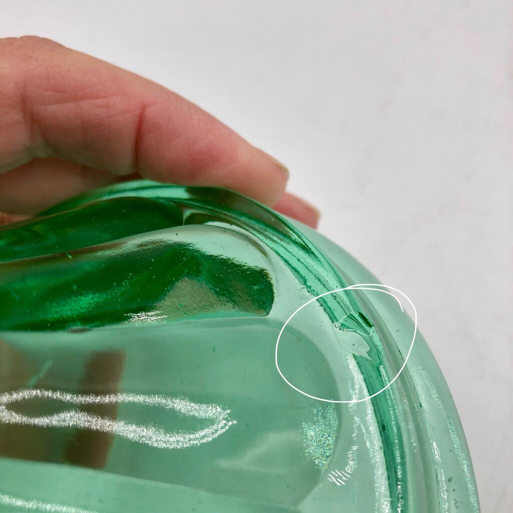 Vintage 1930’s Green Uranium Glass Hurricane Oil Lamp /b
