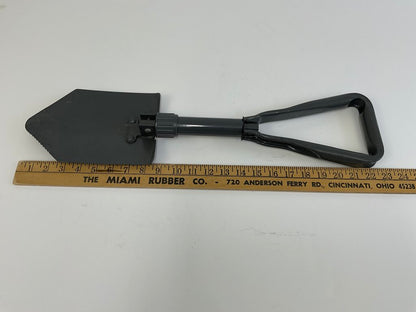 Vintage S.E.I Co. Ltd. Metal Folding Trench Shovel /s