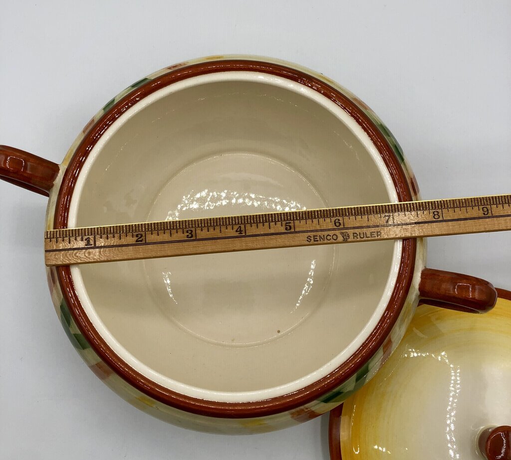 Vernon Kilns Vernonware Homespun Covered Casserole /b