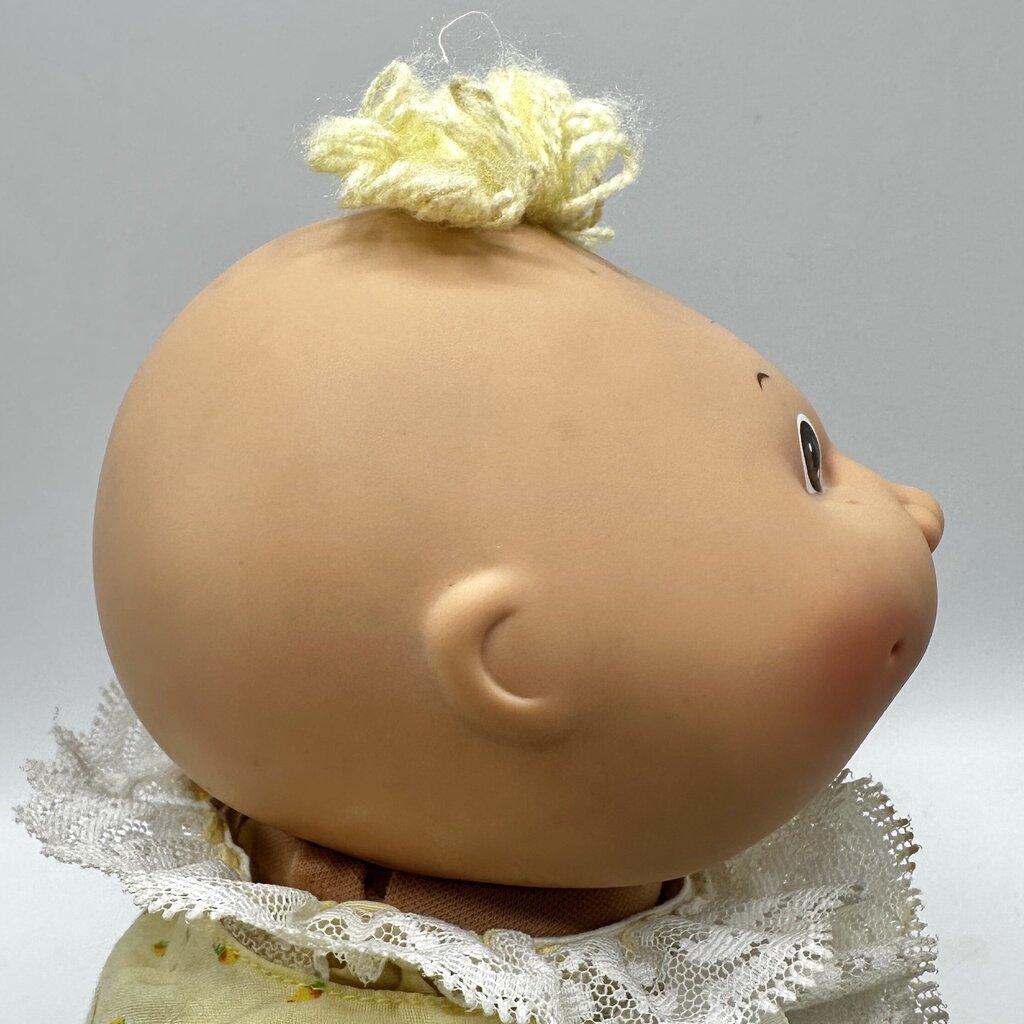1985 Cabbage Patch Preemie Baby Doll 14” Blond Hair Brown Eyes Original Outfit /cb