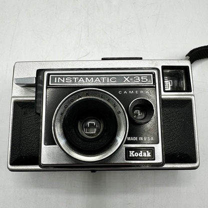 Vintage Kodak Instamatic X-35 Color Outfit w/Box, Flashcubes & Instructions /cb
