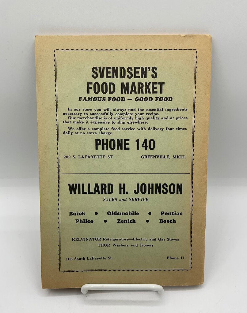 Vintage Foods and Fashions of 1936 with the Compliments of New Silver Theatre in Greenville, Michigan 64 Page Booklet /sb