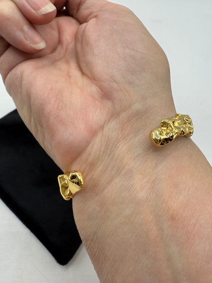 Amber Sceats Woman’s Gold Tone Emery Bracelet /ro