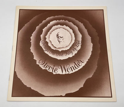 Stevie Wonder “Songs in the Key of Life” Collector’s Album (x2 LPs) Vinyl Records 1976 /s