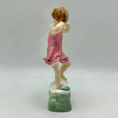 Vintage Royal Worcester Porcelain Figurine Wednesday’s Child Is Full Of Woe #3259 Made In England /cb