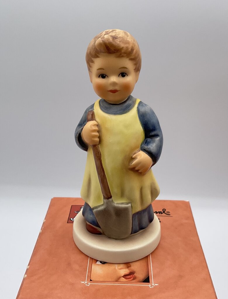 Lot of 3 Exclusive Edition Hummel Figurines 1990s with Boxes /s