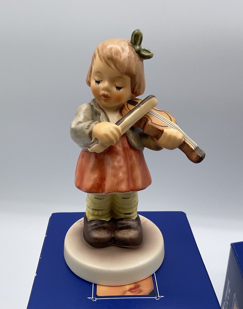 Lot of 4 Exclusive Edition Hummel Figurines 2002/2004 with Boxes /s