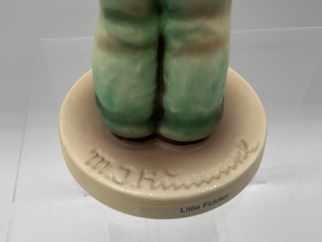 Lot of 2 Hummel Figurines (TMK6) “Hear Ye, Hear Ye” & “Little Fiddler” Figurines (No Boxes) /s