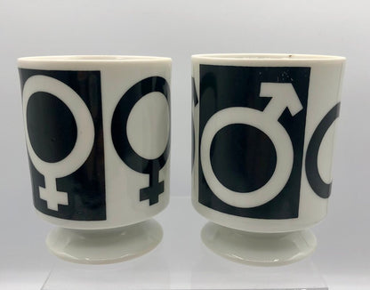 Vtg. 1970s MOD Male/Female Symbol Mug Set /b